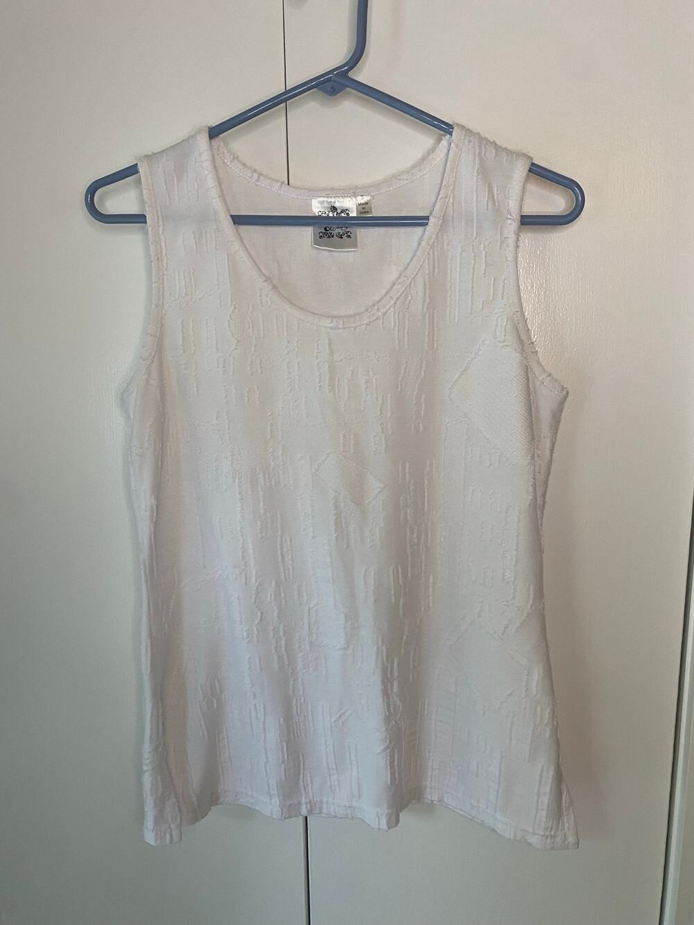 Parsley & Sage Textured White Tank Top Sz S Boho Artsy